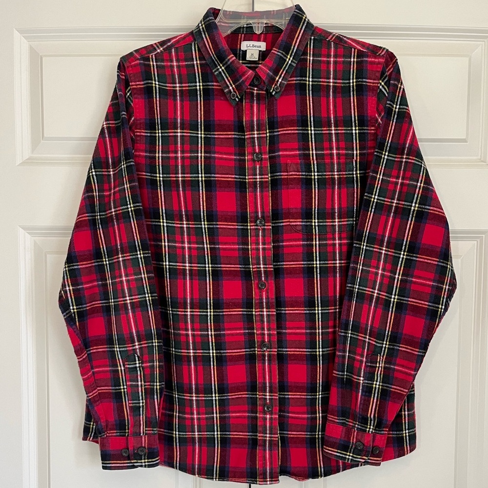 L.L. Bean Scotch Plaid Flannel Button Down Shirt Size Medium
